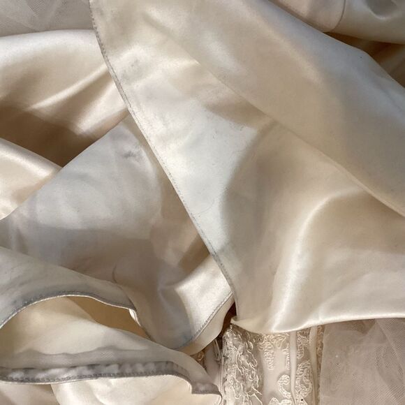 Madi Lane Elegant Lace Strapless Ball Gown Wedding Dress – Ivory Tulle - Picture 13 of 16